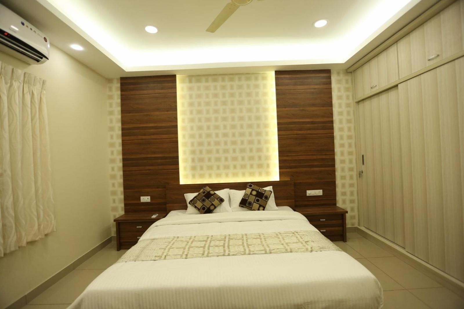 Benaka Suites Bengaluru Szoba fotó